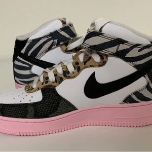 Like New Nike Air Force one mids sz 7.5 7 1/2 animal instinct